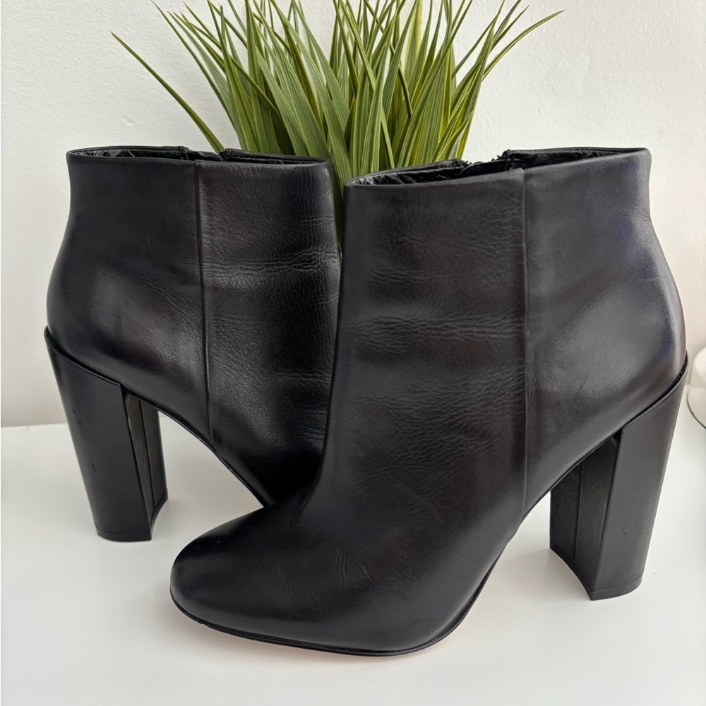 Aldo leather boots - US 7.5